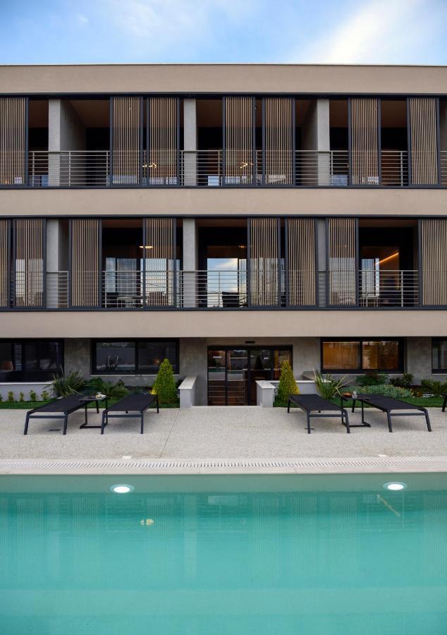 Anassa Butik Living Nikiti Aparthotel Exterior foto